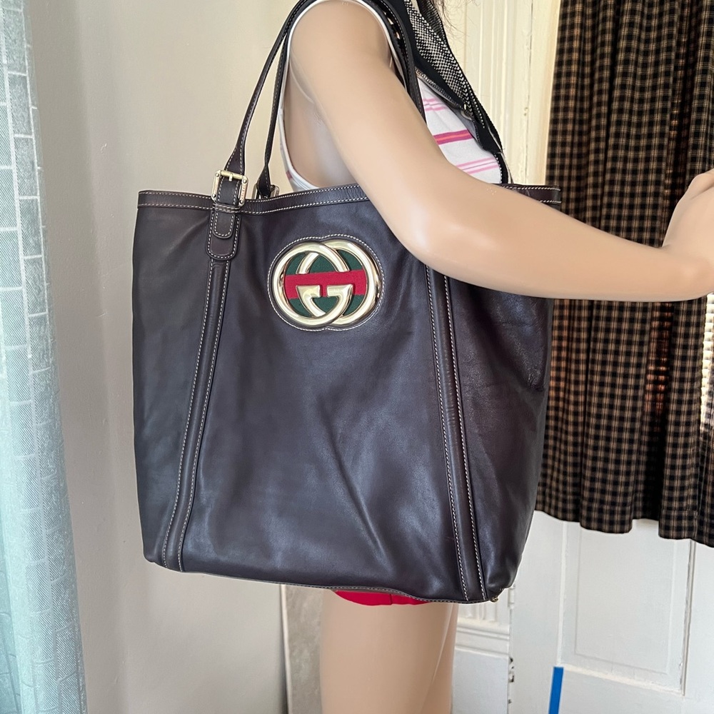Authentic Gucci Britote Bag